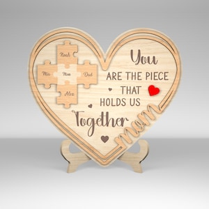 Personalisierte Mom Puzzle Herz Zeichen SVG, Geschenk für Mama, Muttertags svg, Muttertagsgeschenke svg, Glowforge svg-Dateien, Laser geschnitten Dateien