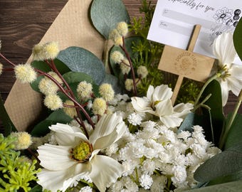 Custom Birch Wood Arch Card Holder | Floral Bouquet Business Display