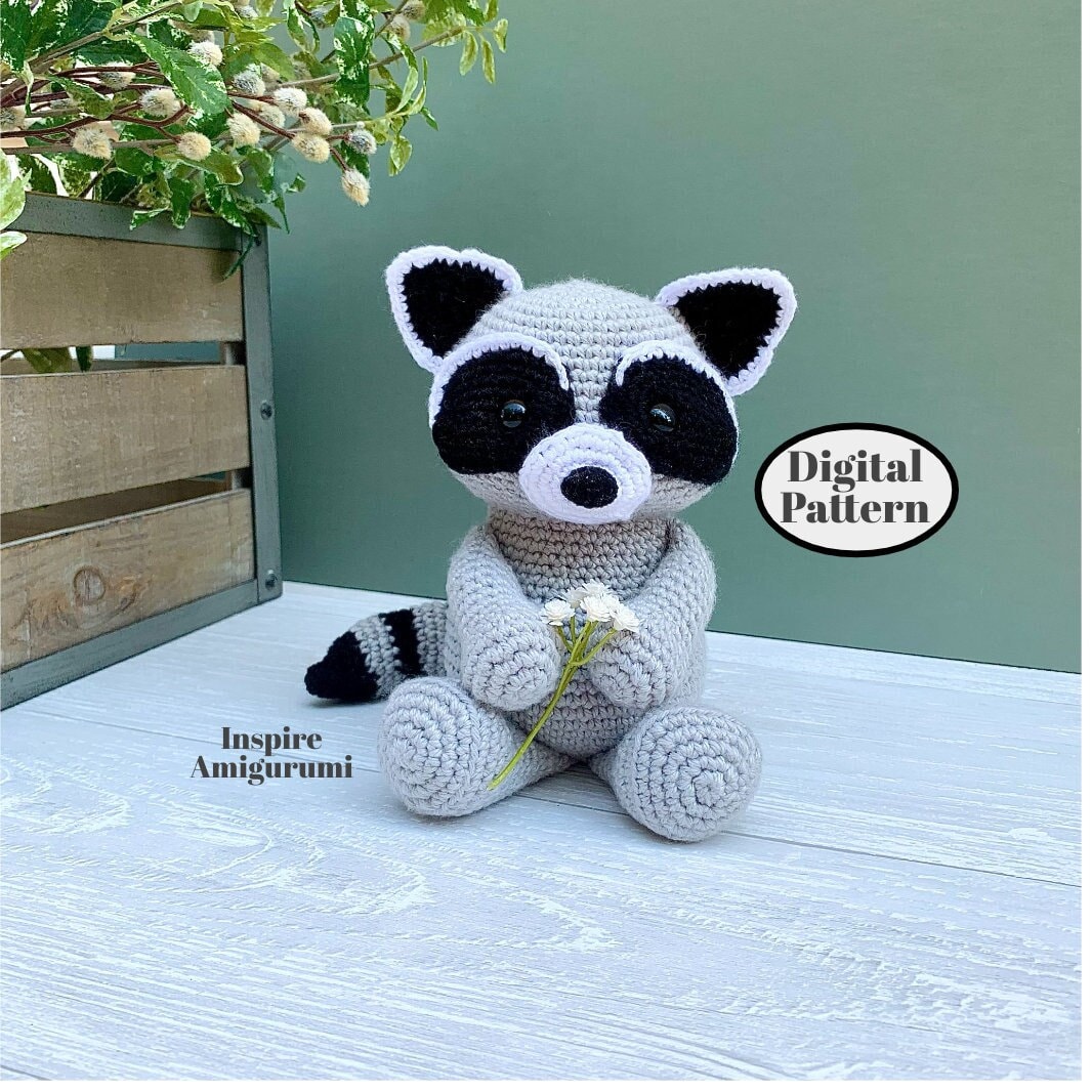 Raccoon Yarn - Etsy Raccoon Yarn - Etsy
