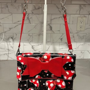 Free Soul Crossbody purse/Crossbody bag, fold over purse/Minnie Inspired