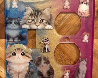 Tabby con interruptor de luz blanco y tapa para enchufe