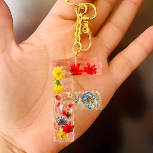 Flower letter keychain | Initial letter keychain | random gift | Resin Keychains