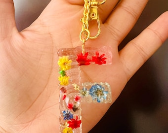 Flower letter keychain | Initial letter keychain | random gift | Resin Keychains