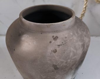 Vintage Stil Terrakotta Vase handgemachte Tontopf rustikale Keramikvase Wohnkultur antik inspirierte Amphore erdige Akzent Wabi-Sabi Keramik