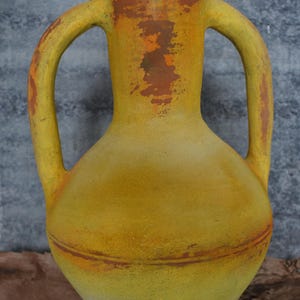 Vaso anfora in terracotta antica con manici, urna rustica mediterranea, grande brocca da pavimento in terracotta, pezzo forte del vaso Wabi Sabi