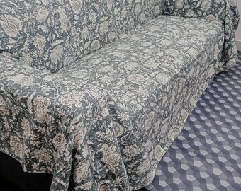 Handcrafted Kantha Quilt King Size - Soft Cotton Throw Blanket with Traditional Indian Design - Cozy and Stylish Bedspread for a Boho Home