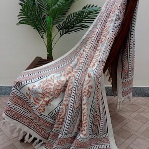 Handmade Floral Throw blanket Hand Block Printed Throw Cotton Throw Blanket Couch Sofa/Bed Throw for Decor and Bedroom Housewarming Gift.