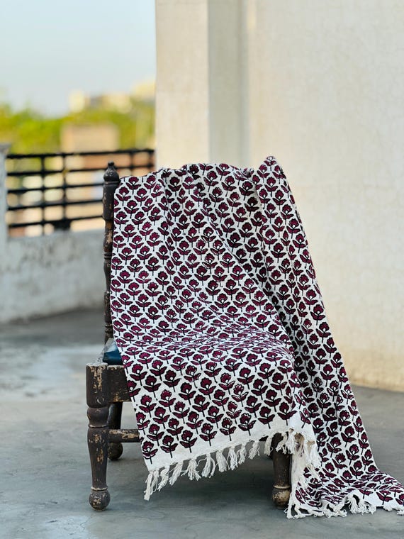 Handmade Cotton blanket and throws for bedroom, Hand block printed throw blanket, Floral throw blanket, Unique holiday gift for mom.