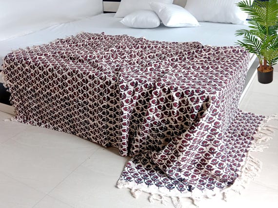 Premium vintage inspired throw Handmade Throw, Handblock Print Cotton Blanket, Decorative Throw with Tassels, Hand Loomed for Room Decor.