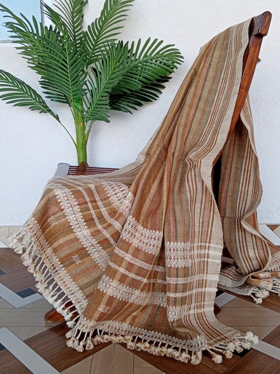 BHUJODI Indian WOOL THROW blanket| Handwoven wool throw |Slate Grey with White stripes throw| Woolen throw| Bhujodi Throw| Large size