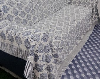 Handmade Kantha Quilt - Indian Block Print Bedding in King Size - Cozy Throw Blanket Ideal for Mother’s Day Gift or Bedroom Makeover