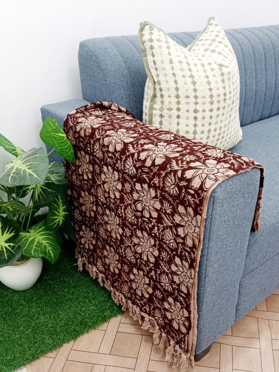 Boho Cotton Throw Blanket – Handwoven with Tassels, Intricate Handblock Print & Vibrant Bohemian Design for Cozy Living Room, Couch
