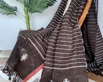 Handwoven Bhujodi Wool Throw Blanket: Indian Bed Cover, Teal & Off-White