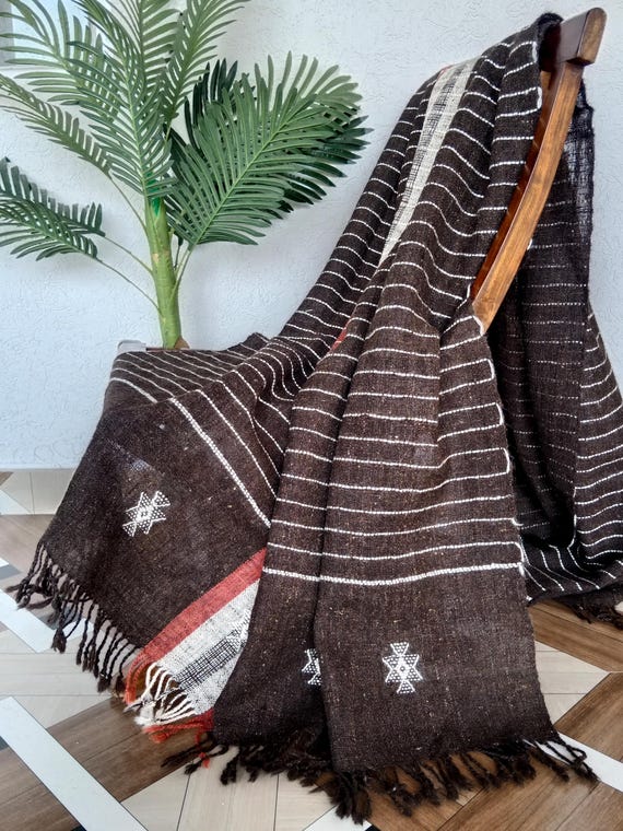 Indian Wool Bed Cover | Bhujodi Blanket | Handwoven Wool Throw Blanket | Traditional Kutch Wool for Bed or Sofa
