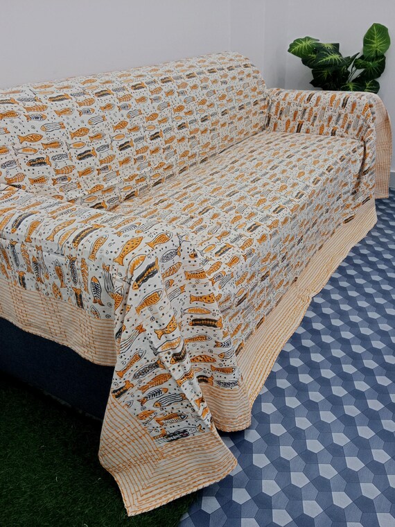 Handmade Kantha Quilt - Indian Block Print Bedding in King Size - Cozy Throw Blanket Ideal for Mother’s Day Gift or Bedroom Makeover