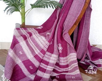 Cozy Wool Throw Blanket – Handcrafted Bed Throw, Vintage Bohemian Style Winter Blanket for Sofa or Bed, Rustic Warm Handmade Decor Gift