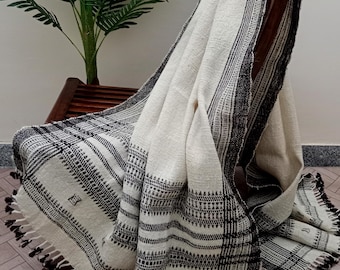 Handmade Bhujodi Wool Throw Blanket | Indian Handwoven Decor