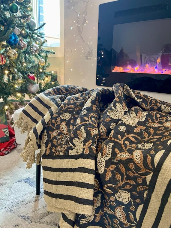 Bohemian Cotton Throw Handmade Blanket with Handblock Print, Boho Tassels & Vintage Design for Sofa, Couch Stylish Home Décor in Cozy