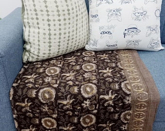 Premium Handmade Cotton Throw Blanket Cozy Boho Blanket with Tassels & Beautiful Handblock Print for Living Room, Couch Bedroom Décor