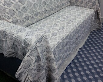 Handmade Kantha Quilt - Indian Block Print Bedding in King Size - Cozy Throw Blanket Ideal for Mother’s Day Gift or Bedroom Makeover