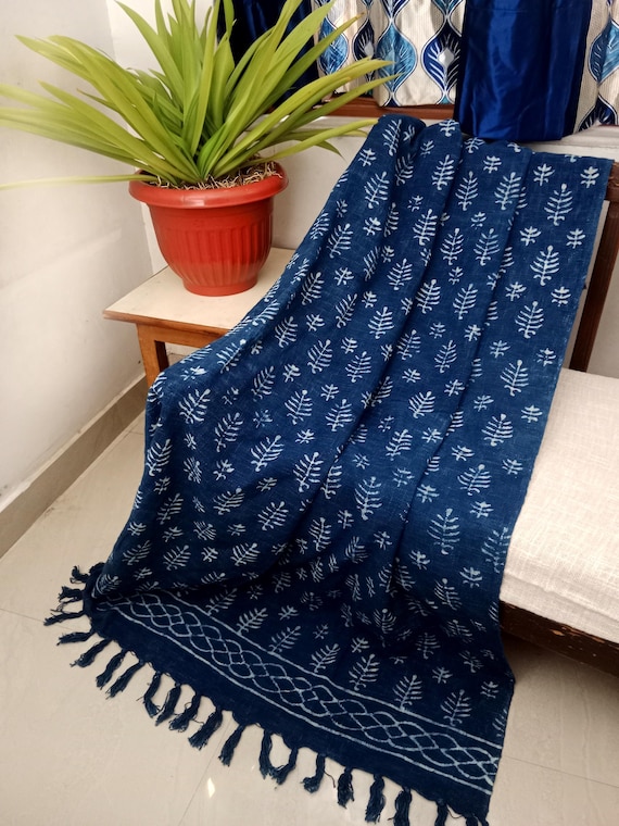 Handwoven Cotton Throw Blanket – Eco-Friendly Handmade Blanket with Boho Tassels, Handblock Print for Bedroom, Premium Soft Cotton Material