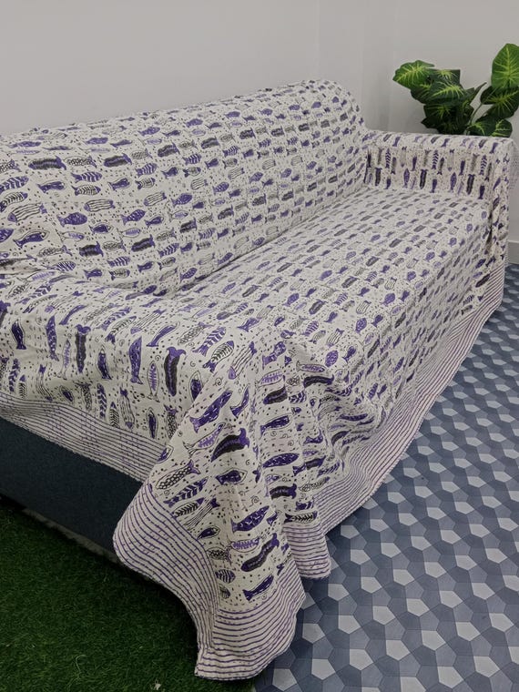 Handmade Kantha Quilt - Indian Block Print Bedding in King Size - Cozy Throw Blanket Ideal for Mother’s Day Gift or Bedroom Makeover