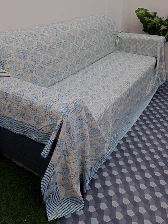 Handmade Kantha Quilt - Indian Block Print Bedding in King Size - Cozy Throw Blanket Ideal for Mother’s Day Gift or Bedroom Makeover