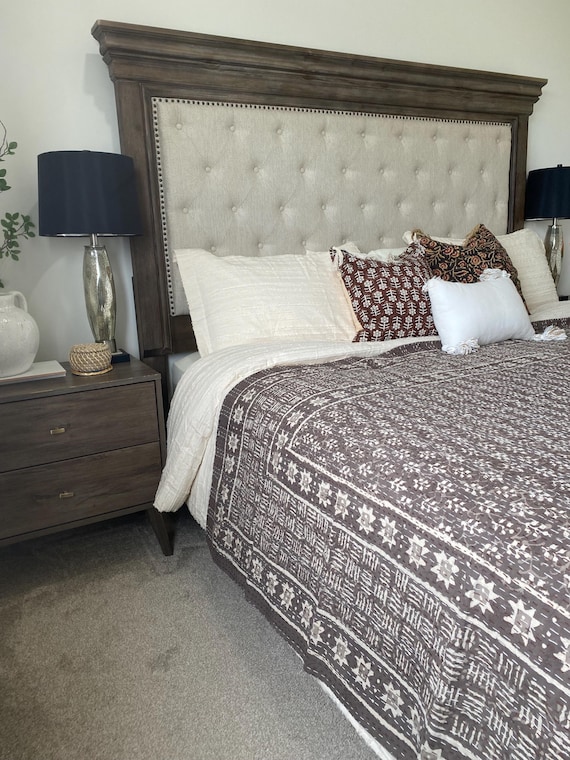 Luxury Easter Gift, Handmade Floral Kantha Quilt with 2 Pillow Covers 18x28 Inches, Unique Bedding Bedspread by Home Made Kantha
