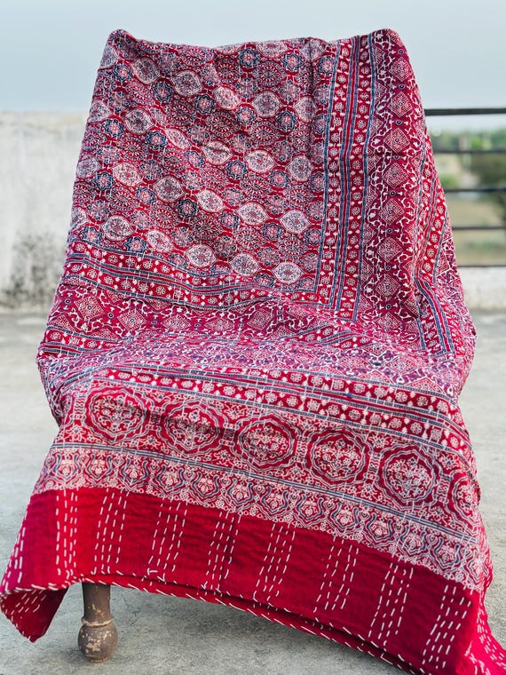Floral Ajrakh Print Kantha Quilt Queen Size Handcrafted Cotton Throw for Cozy Bedspread with Vintage Charm - Perfect for Boho Bedroom Decor