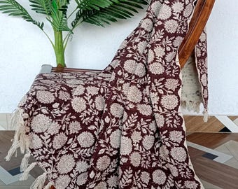 Handmade Organic Cotton Throw: Vintage Floral Block Print