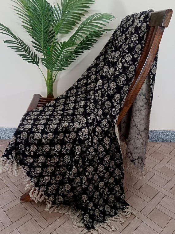 Luxury Handmade Cotton Black colour Throw Blanket – Traditional Indian Handblock Print, Boho Tassels, Premium  Living Room Bedroom Décor