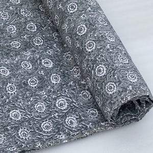 Handmade Kantha Quilt, Grey Quilt with White Floral Print, Cotton Bedspread, Lightweight Blanket, Boho Bedding, Queen Size Coverlet