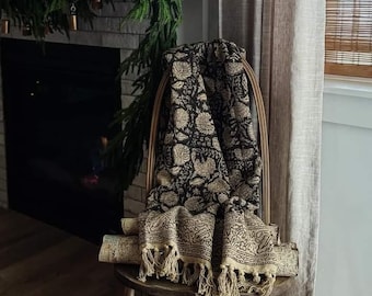 Premium vintage inspired throw Handmade Throw, Handblock Print Cotton Blanket, Decorative Throw with Tassels, Hand Loomed for Room Decor.