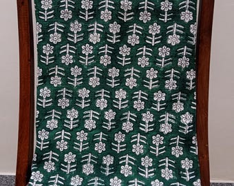 Boho Floral Throw Blanket: Hand Loomed Organic Cotton with Tassels Green Throw