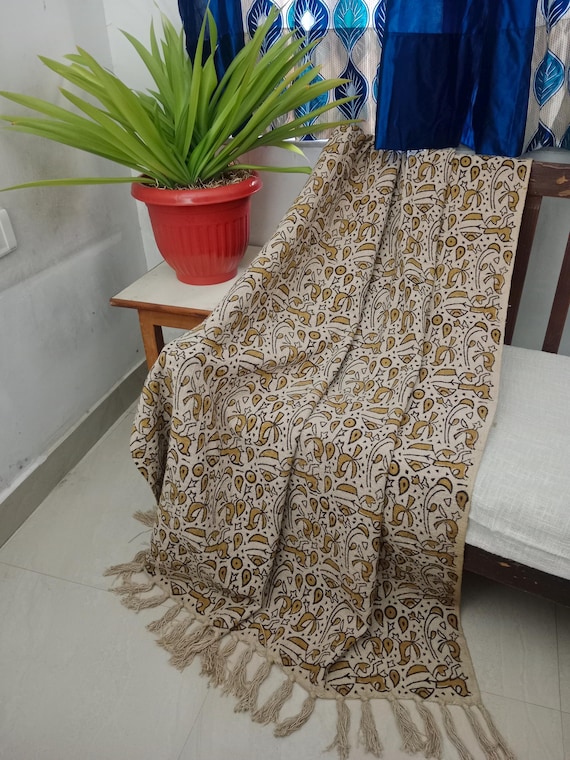 Handmade Cotton blanket and throws for bedroom, Hand block printed throw blanket, Floral throw blanket, Unique holiday gift for mom.