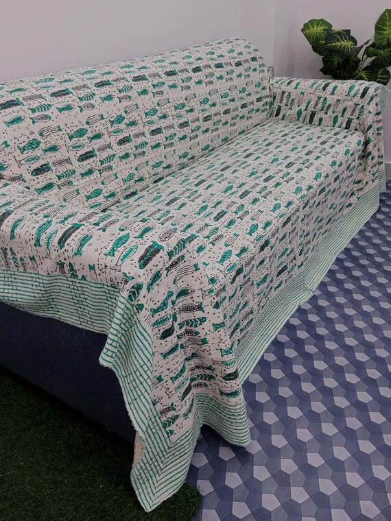 Handmade Kantha Quilt - Indian Block Print Bedding in King Size - Cozy Throw Blanket Ideal for Mother’s Day Gift or Bedroom Makeover