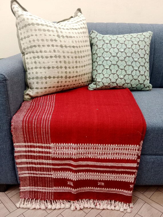 Indian Wool Bhujodi Throw Blanket | Handcrafted Wool Accent Throw for Bed or Sofa | Classic, Timeless Home Decor Piece for Cozy Interiors
