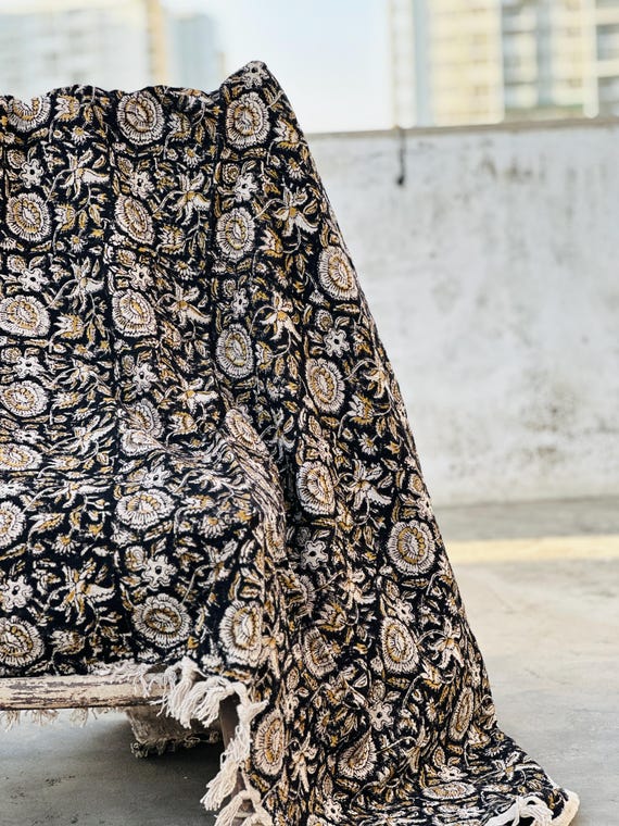 Floral Print Cotton Blanket, Decorative Throw with Tassels, Hand Loomed Room Decor. Premium vintage inspired throw Handmade Throw
