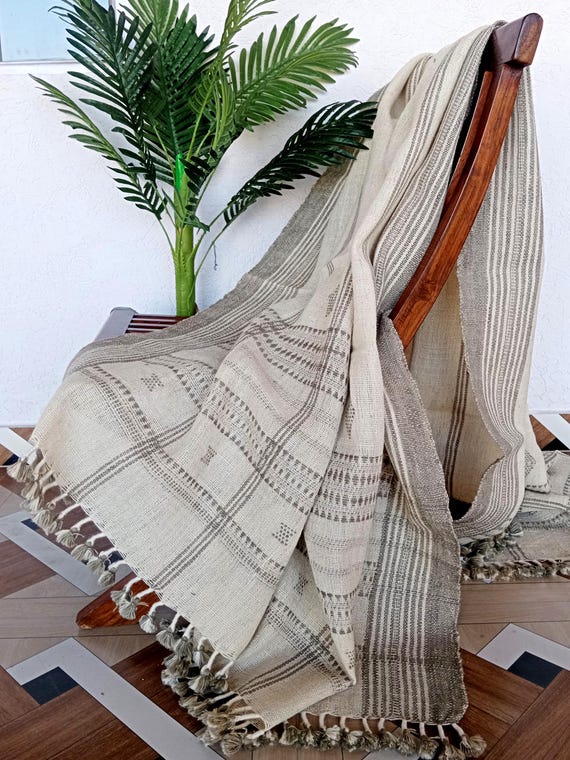 Indian Wool Bed Cover | Bhujodi Blanket | Handwoven Wool Throw Blanket | Traditional Kutch Wool for Bed or Sofa