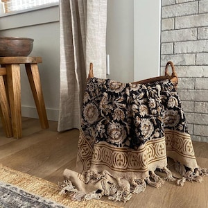 Premium Vintage Inspired Throw Handmade Throw Floral Print Cotton Blanket Decorative with Tassels Hand Loomed early American bed throws