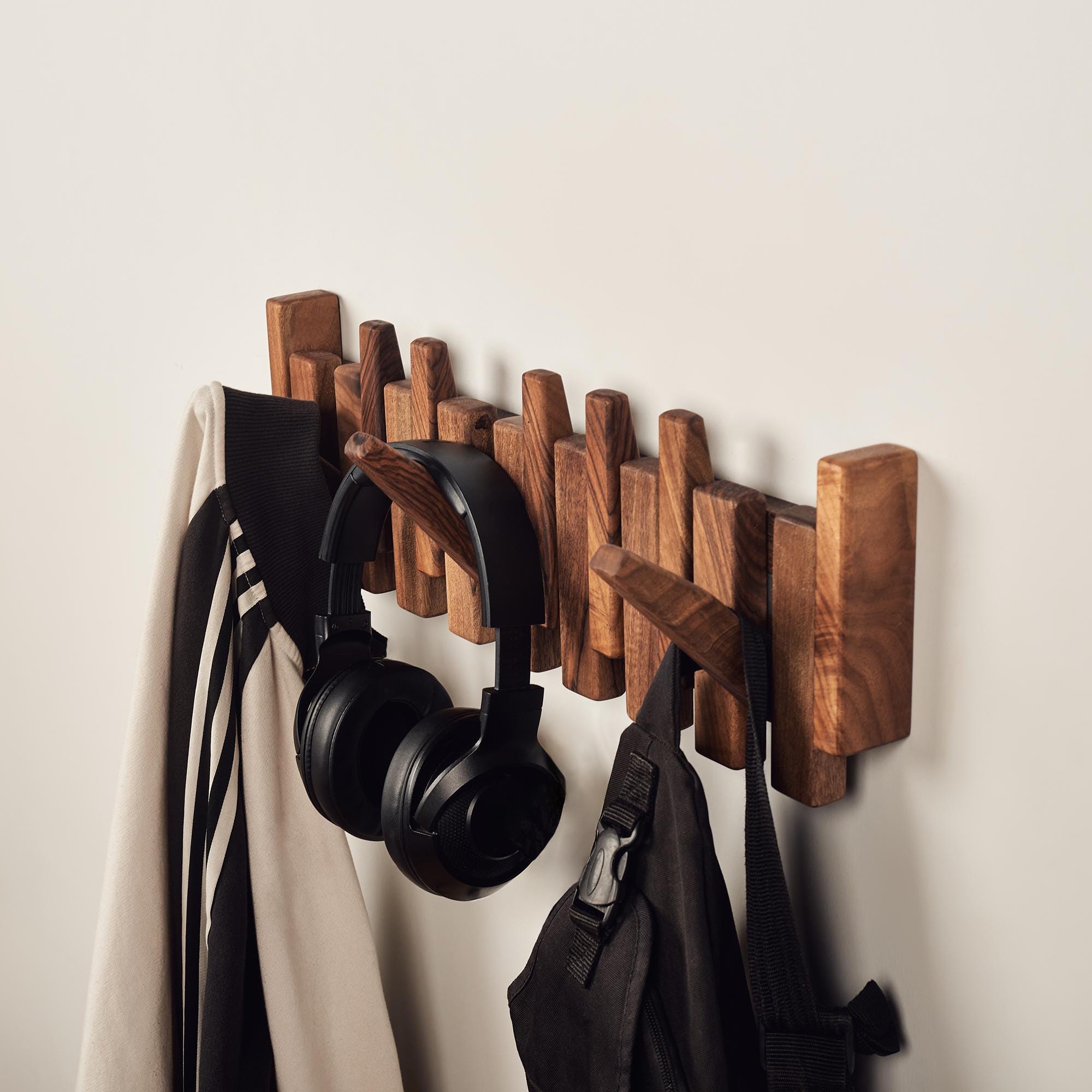 Modern Solid Walnut Wood Piano Coat Rack, Rustic Farmhouse Decor Space Saving Magnetic Hook Rack Multifunctional Wall Coat Hat Towel Storage