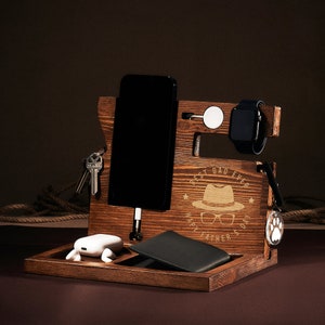 Wood Charging Station, Personalized Docking Station, Valentine Day Gift, Natural Wood Docking, Gift for Him, Organizer for Desk Accessories