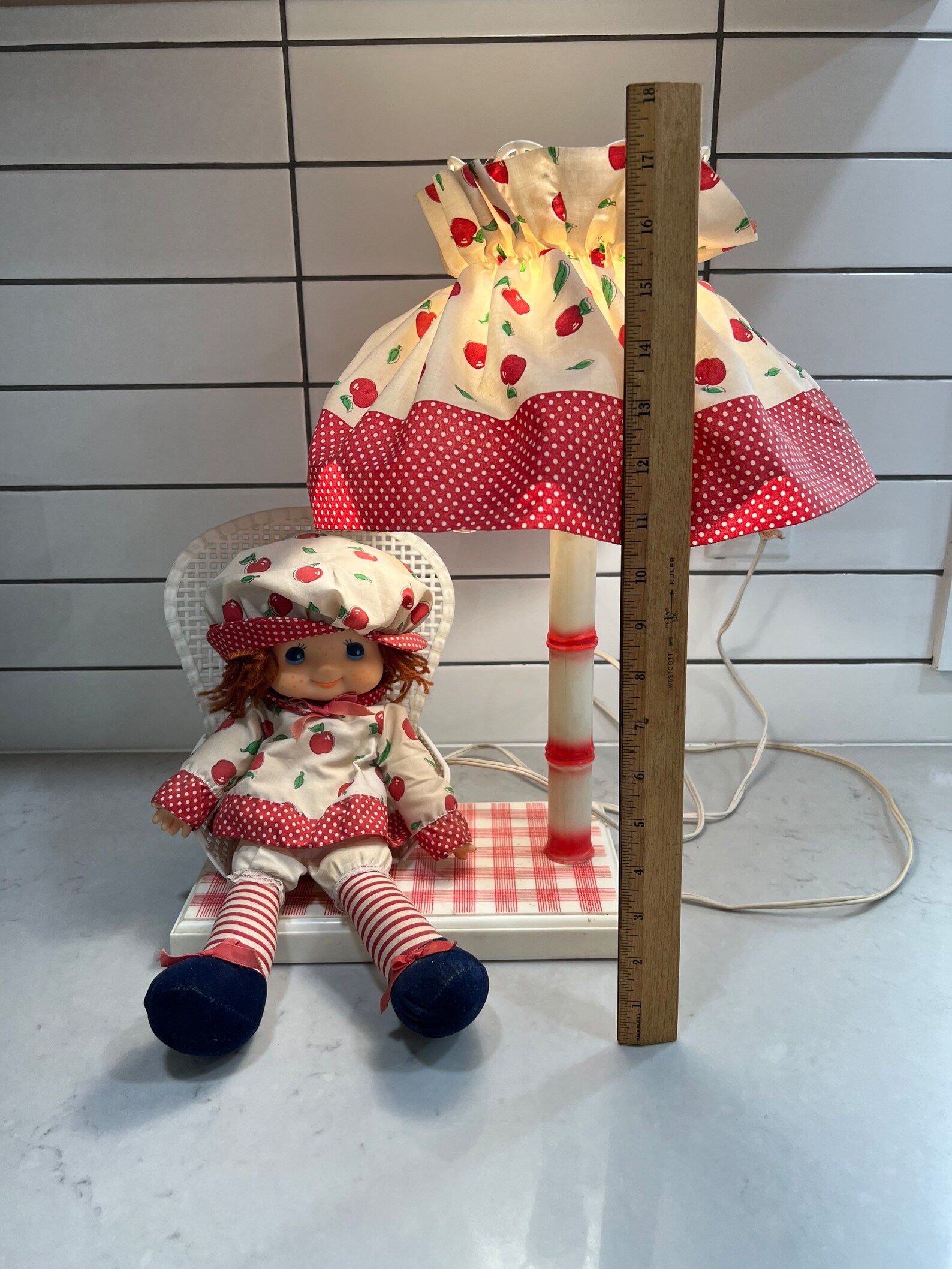 Vintage Gilbert Softlight Plastic Doll Lamp W/ Pink & Apple Etsy