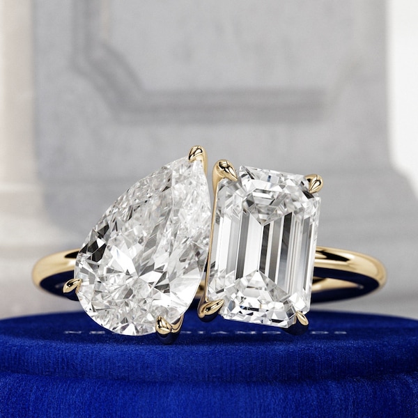 4 Carat E VVS2 Toi et Moi Emerald and Pear Cut Engagement Ring / 4 Carat Diamond Engagement Ring / 14k Gold Two Stone Solitaire Ring
