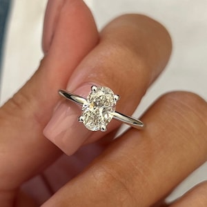1 Carat Oval Lab Grown Diamond Ring / Oval Cut Bridal Ring / Oval Diamond Solitaire Ring / Bridal Ring / 1 Carat Oval Shape Wedding Ring