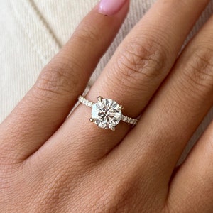 2 Carat Round Brilliant Lab Grown Diamond Ring / VS1 F Certified / 2 CT Hidden Halo Engagement Ring / 14k Gold Round Pave Diamond Ring