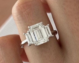 3 Carat Emerald F VVS2 Emerald Cut & Baguette Diamonds Three Stone Ring / 14k 18k White Gold Flush Fit Trilogy Ring / Art Deco 3 Stone Ring