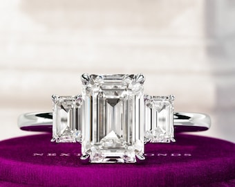 2.5 TCW Emerald Cut Three Stone Diamond Ring / 2CT Emerald VVS2-F Lab Grown Diamond / 0.5CT Side Diamonds / 14k White Gold Emerald Cut Triad
