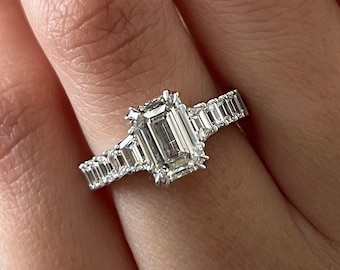 3.5 Carat Total E VVS2 Art Deco Diamond Engagement Ring / Trapezoid Side Diamonds / 18k White Gold Vintage Cathedral Ring / Unique Antique