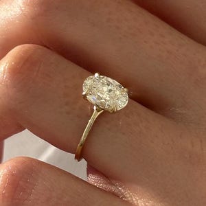 2 Carat Oval D VVS2 IGI Certified Lab Grown Diamond Thin Minimal Engagement Ring / Dainty 1.3MM Minimalist Proposal Ring in 14k Yellow Gold